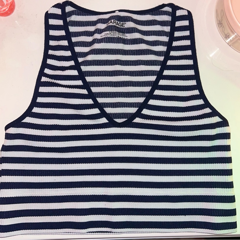 Striped V-Neck Tank Top Medium from Garage